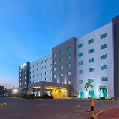 Courtyard By Marriott Villahermosa Tabasco Bagian luar foto